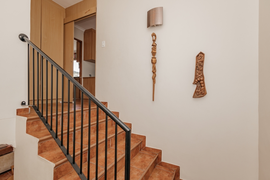4 Bedroom Property for Sale in Welgedacht Western Cape